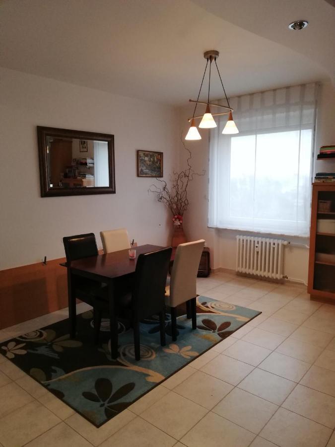 Plne Vybaveny Apartman Polni 1299 Appartement Kojetín Buitenkant foto
